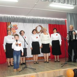 Праздничный концерт "Мир сохраним на планете"